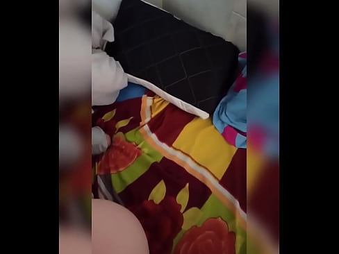 ❤️ 내 룸메이트는 남편이 휴가를 가기 때문에 집에 혼자 있고 나는 기회를 잡고 그녀와 섹스하고 그녀의 엉덩이를 우유로 채 웁니다. ❤❌  섹스 우리 ️❤